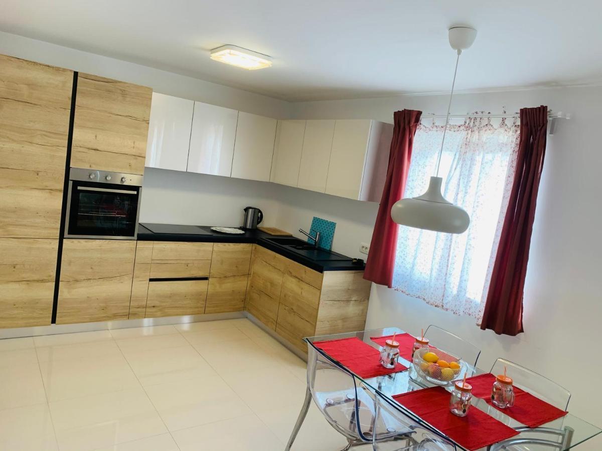 Apartman Marley Appartamento Kostrena Esterno foto