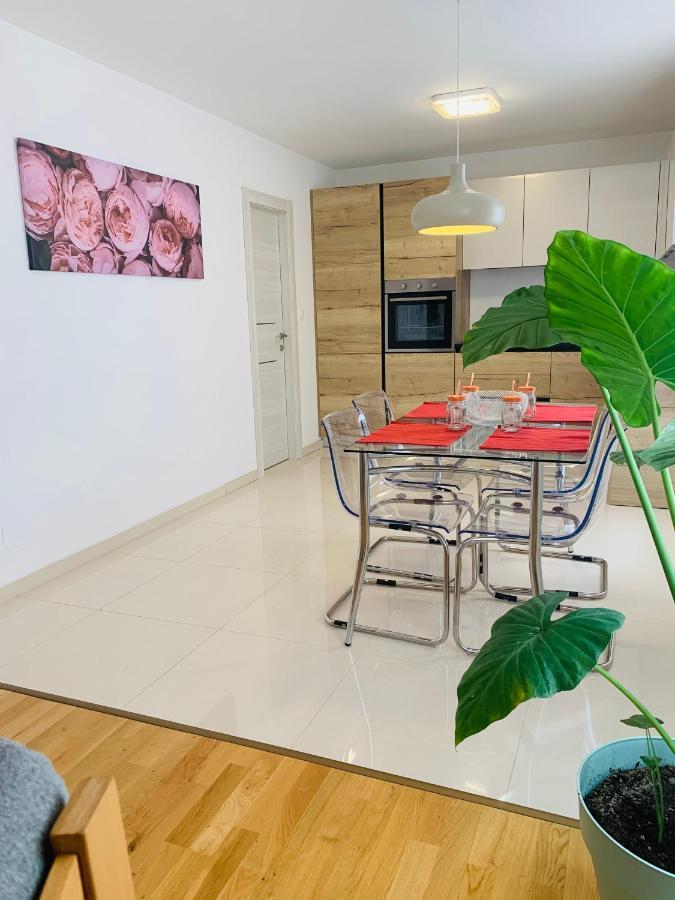Apartman Marley Appartamento Kostrena Esterno foto